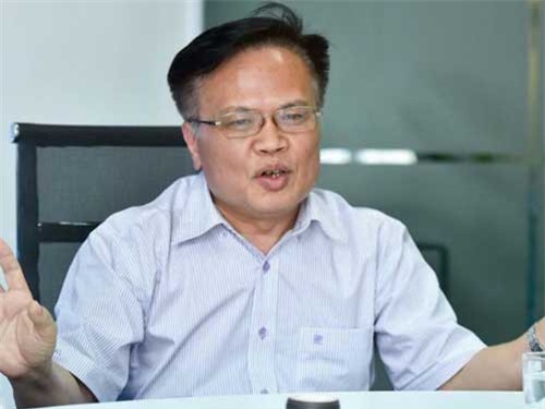 TS Nguyễn Đình Cung: “Không nên đuổi Grab mà nên làm sao để có những Grab của Việt Nam”