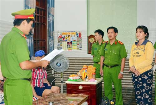 Bến Tre: Khởi tố, bắt tạm giam một chủ hụi lừa đảo tiền tỷ