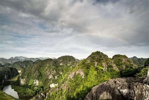 Tam Cốc - Bích Động là khu du lịch trọng điểm quốc gia Việt Nam. Ảnh: Destination.