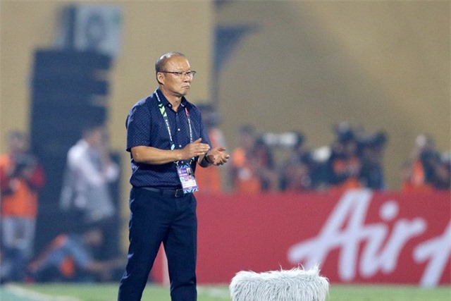 Báo Hàn Quốc: "HLV Park Hang Seo đạt tới đỉnh cao khi... hết thời"