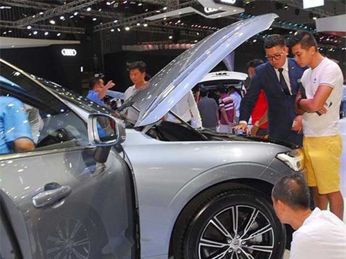 Xe lắp ráp tư nhân sẽ sớm "phế ngôi" xe liên doanh, nhập khẩu?