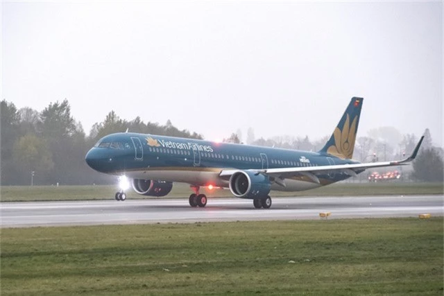 Vietnam Airlines tăng thêm chuyến bay thẳng đi Philippines cổ vũ bóng đá