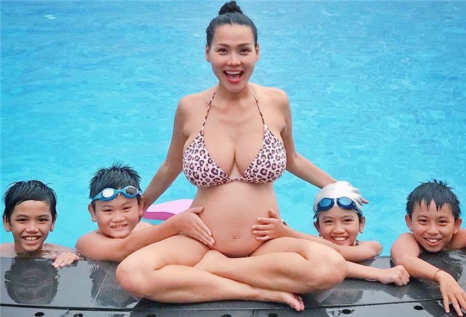 MC tuyển chồng 'có nhà, có ô tô' chụp ảnh nude khi mang bầu