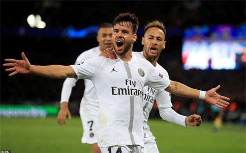 Kết quả UEFA Champions League sáng 29/11: PSG hạ gục Liverpool trên sân nhà, Tottenham thắng nhẹ Inter