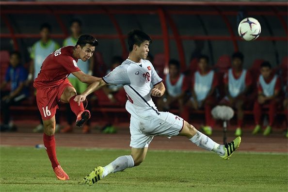 Duy Mạnh không ngại mặt sân xấu ở Philippines