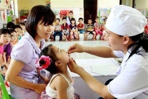 Hà Nội: Bổ sung vitamin A liều cao đợt 2 cho trẻ