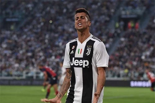 Hậu vệ phải: Joao Cancelo (Juventus).