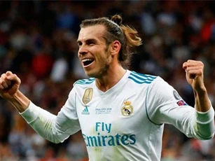Chán nản cuộc sống ở Madrid, Bale muốn theo chân đàn anh Ronaldo