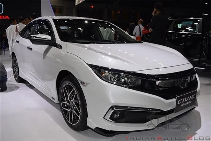 Honda Civic 2019 gia tu 618,5 trieu sap ve Viet Nam