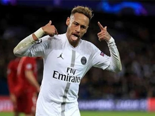 Ghi bàn vào lưới Liverpool, Neymar được ghi danh vào lịch sử bóng đá Brazil