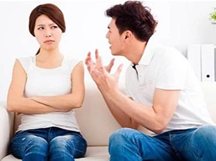 Tôi không muốn dồn hết tiền vào làm nhà trên đất của bố mẹ chồng