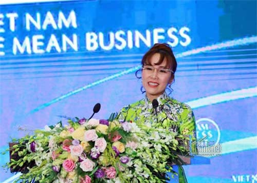 Một tuần đáng sợ, tỷ phú Phương Thảo chủ Vietjet Air vẫn bám trụ