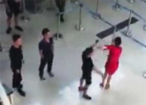 Đe dọa, hành hung nhân viên hàng không sẽ đối diện mức phạt nào?