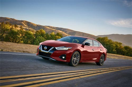 Sedan Nissan Maxima 2019 mới có gì để “đấu” Toyota Avalon?