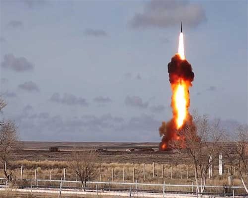 Clip: Nga phóng thành công tên lửa phòng không hiện đại