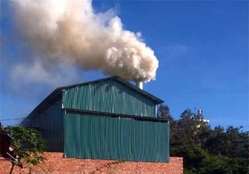 Đắk Nông: Bị chê đốt lò kém, người làm thuê nghi rủ bạn đến đánh chết người