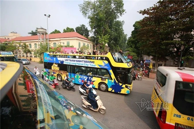 xe bus 2 tầng,Hà Nội,xe bus,khách du lịch,City tour