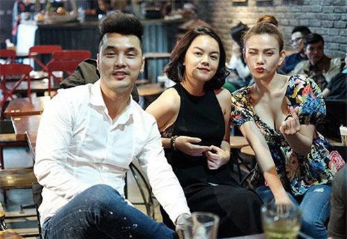 Hôn nhân tan vỡ, Phạm Quỳnh Anh và Thu Thủy nhắn nhủ “người tình” Ưng Hoàng Phúc nhân ngày anh đi lấy vợ