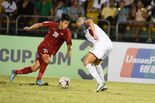 Báo Philippines: 'Chúng ta ngả mũ trước Việt Nam'