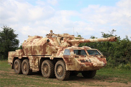 Cận cảnh pháo tự hành DANA-M1 CZ của Lục quân CH Séc