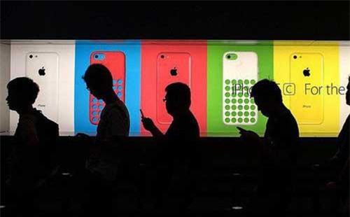 Điều gì xảy ra nếu iPhone được sản xuất ở Mỹ?