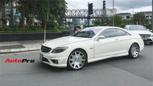 Mercedes-AMG CL63 độc nhất Việt Nam của đại gia cafe Trung Nguyên