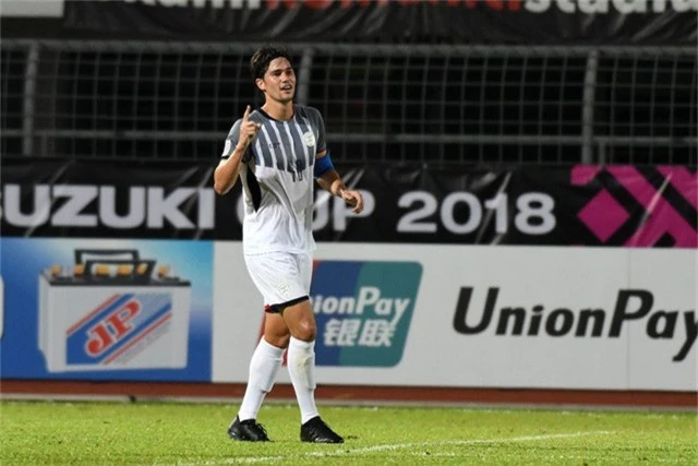  Phil Younghusband tự tin có thể ghi bàn vào lưới đội tuyển Việt Nam 