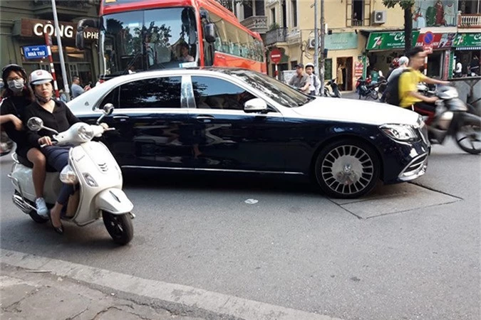 Em trai Ngoc Trinh so huu Mercedes-Maybach S560 hon 11 ty