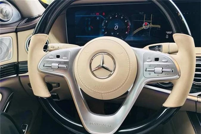 Em trai Ngoc Trinh so huu Mercedes-Maybach S560 hon 11 ty-Hinh-5