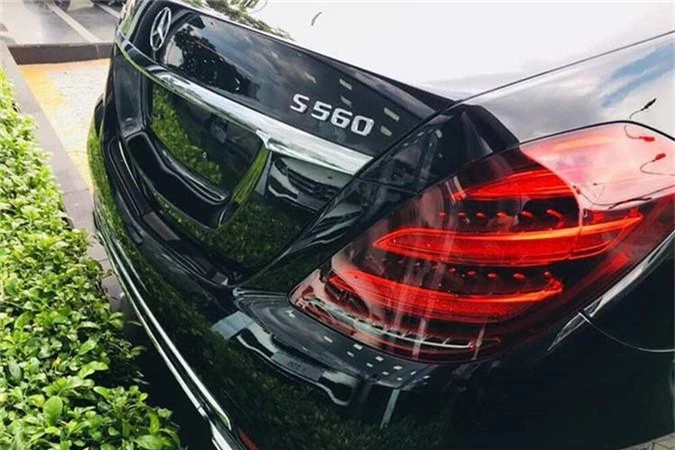 Em trai Ngoc Trinh so huu Mercedes-Maybach S560 hon 11 ty-Hinh-8