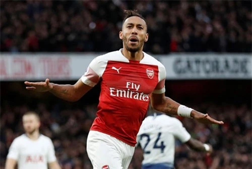 Tiền đạo: Pierre Emerick Aubameyang (Arsenal).