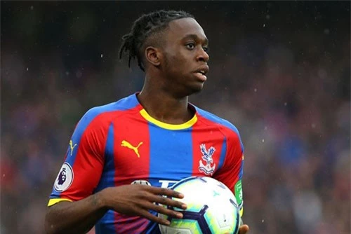 Hậu vệ phải: Aaron Wan-Bissaka (Crystal Palace).