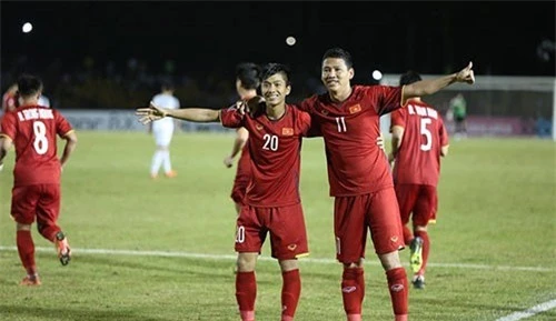 Việt Nam đánh bại Philippines 2-1
