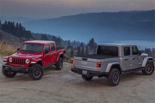 Bán tải địa hình Jeep Gladiator 2020 chính thức ra mắt