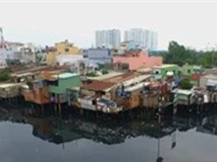 TP.HCM: Sẽ di dời 10.000 căn nhà trên và ven kênh rạch
