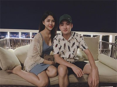 Phan Mạnh Quỳnh bí mật về Nha Trang hỏi vợ hot girl, chuẩn bị đám cưới