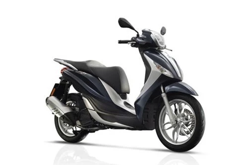 Bảng giá xe Piaggio tháng 12/2018: Ưu đãi ‘khủng’. Nhằm giúp quý độc giả tiện tham khảo trước khi mua xe, Doanh nghiệp Việt Nam xin đăng tải bảng giá niêm yết xe máy Piaggio tháng 12/2018. Mức giá này đã bao gồm thuế VAT. (CHI TIẾT)