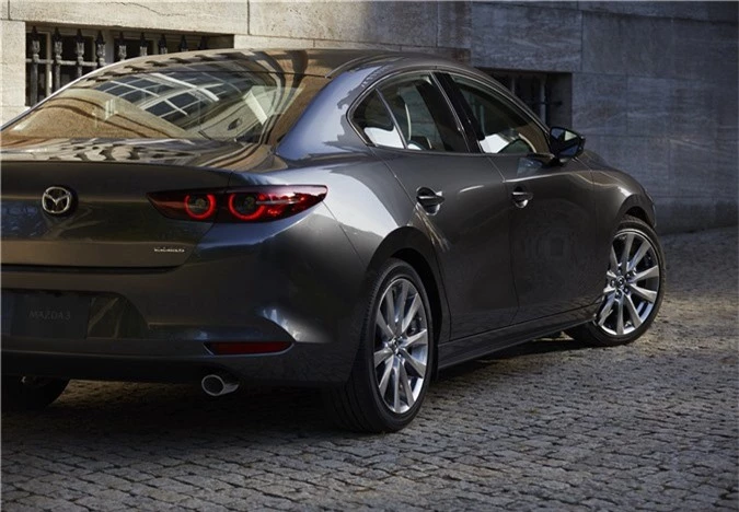 2019-mazda-3-sedan-hatch-7.jpg