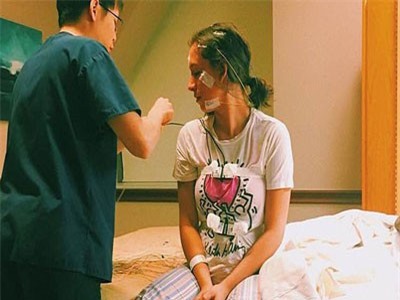 Cô gái ngủ đến 18 tiếng mỗi ngày sốc khi biết được sự thật