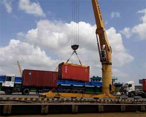 Cần tăng cường đối thoại tháo gỡ khó khăn cho doanh nghiệp