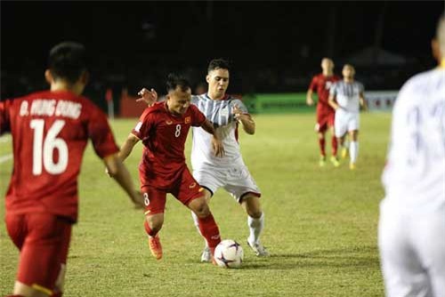 Những "đòn đánh" gây bất ngờ cho Philippines của đội tuyển Việt Nam