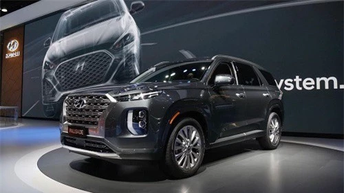 với mô hình SUV 2020 Palisade mới công bố tại Triển lãm LA Auto Show, nhà sản xuất ô tô Hàn Quốc hy vọng sẽ làm cho tạo ra tuyên bố mạnh mẽ hơn trong phân khúc SUV quan trọng này.