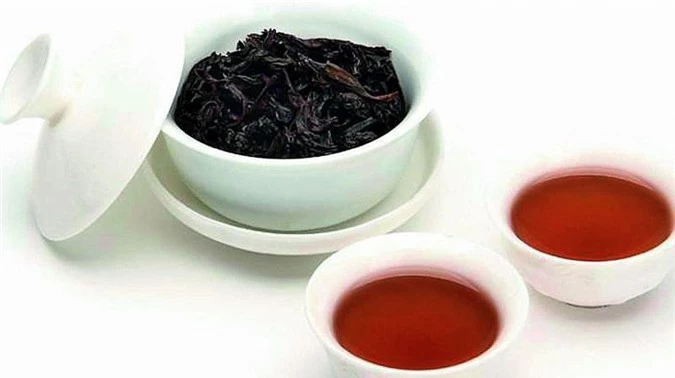 Trà Ô long trồng trên núi Wuyi, Trung Quốc (Vintage Narcissus Wuyi Oolong Tea) được bán với giá 6.500 USD/kg (hơn 151 triệu đồng). Ảnh: Deccan Chronicle.