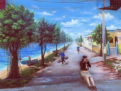 "Check- in" ngôi làng bích họa đẹp mộng mơ ở Quảng Bình