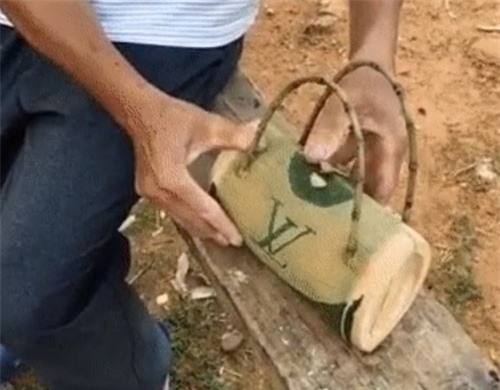 Thán phục giày Chanel, túi xách Louis Vuitton làm từ tre nứa