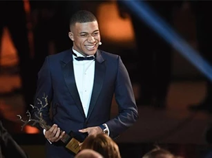 Kylian Mbappe xuất sắc giật giải Quả bóng Vàng U21