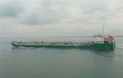 Ukraine quyết không thả tàu dầu của Nga giữa lúc căng thẳng