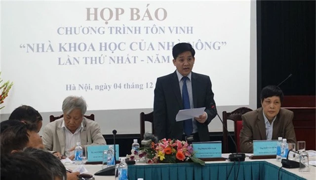Ông Phạm Tiến Nam - Phó Chủ tịch BCH Trung ương Hội Nông dân Việt Nam phát biểu tại cuộc họp báo.