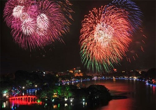 Hà Nội sẽ bắn pháo hoa tại 30 điểm dịp Tết Nguyên đán Kỷ Hợi