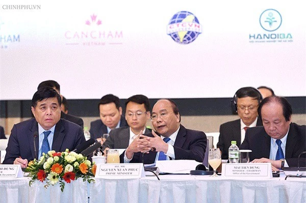 Thủ tướng Nguyễn Xuân Phúc phát biểu tại Diễn đàn VBF. (Ảnh: VGP)
